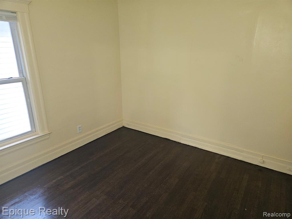 5297 VANCOUVER Street, Detroit, MI 48204 — Photo 8