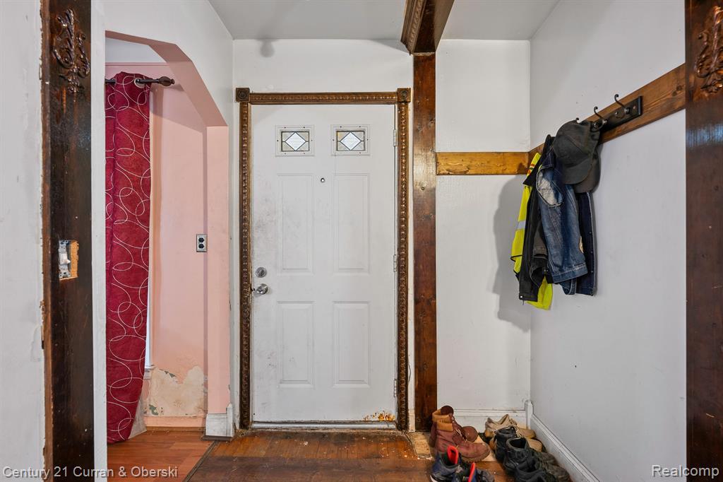 6731 ARCHDALE Street, Detroit, MI 48228 — Photo 5