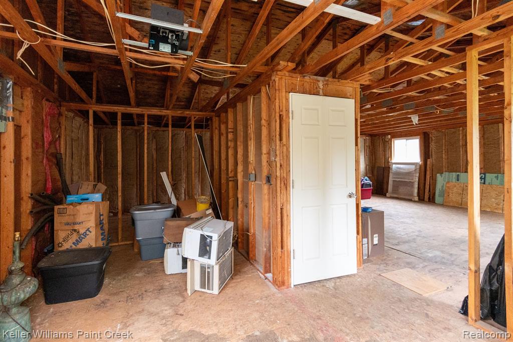 5281 WILBY Street, Shelby Twp, MI 48317 — Photo 32