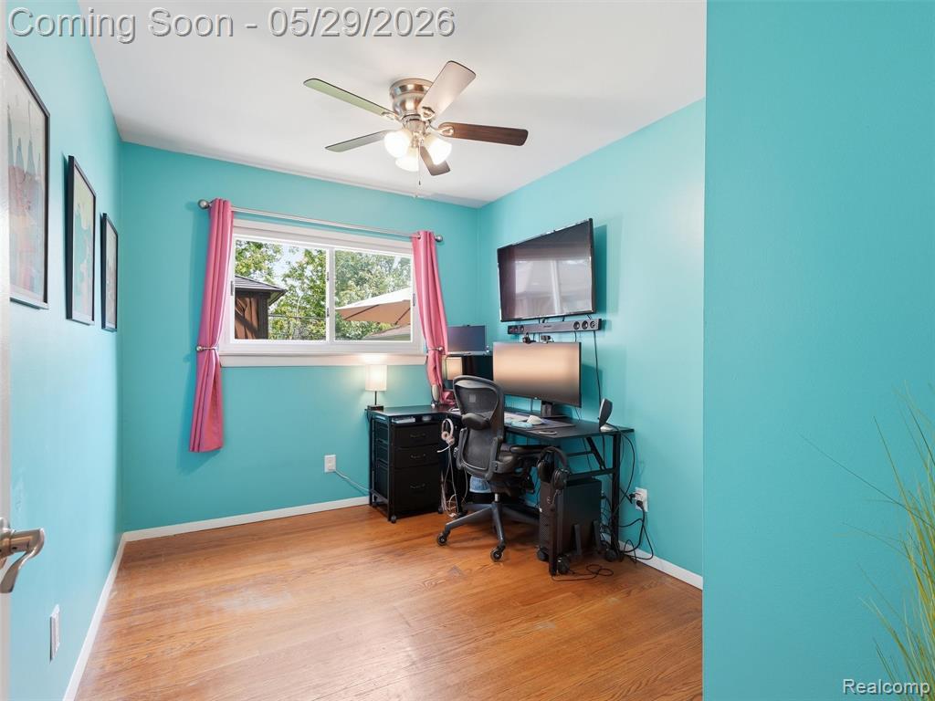 30728 Whittier Avenue, Madison Heights, MI 48071 — Photo 15