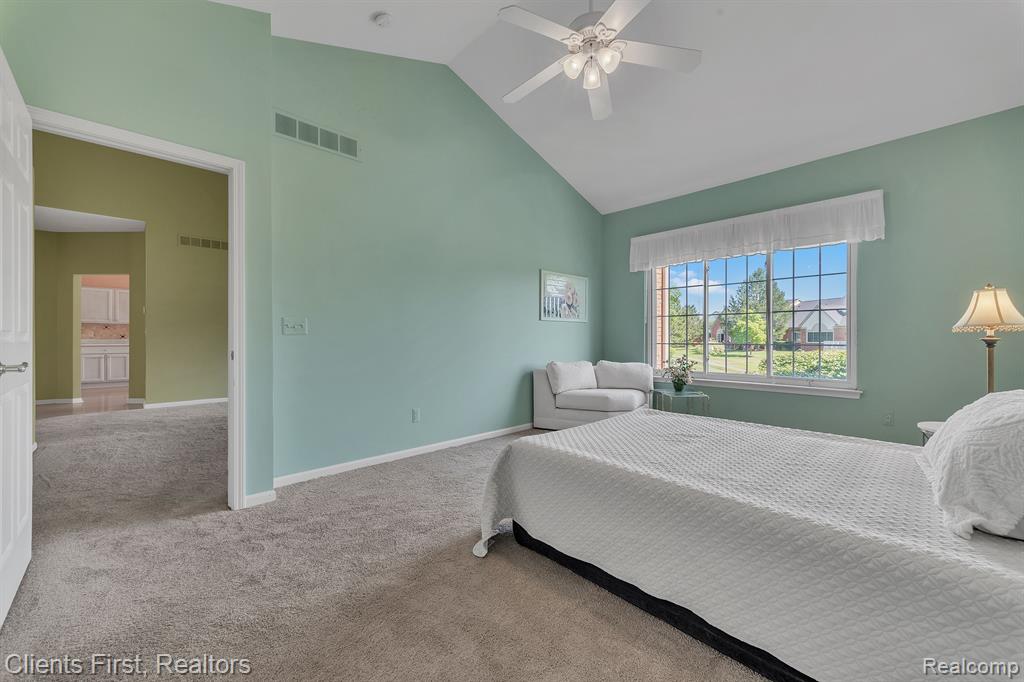 47755 VISTAS CIRCLE Drive N, Canton, MI 48188 — Photo 24