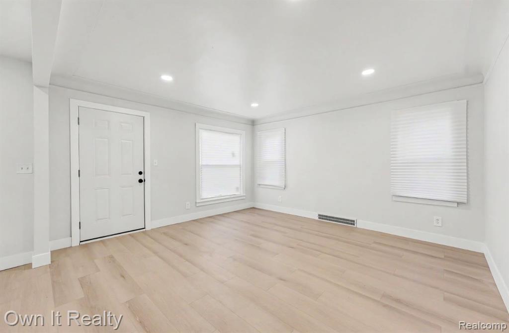 20450 Bramford Street, Detroit, MI 48234 — Photo 6