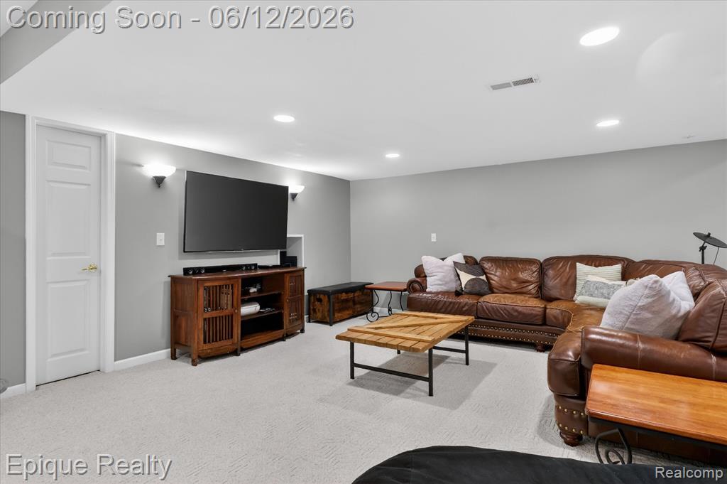 760 Caribou Court, Rochester, MI 48307 — Photo 39