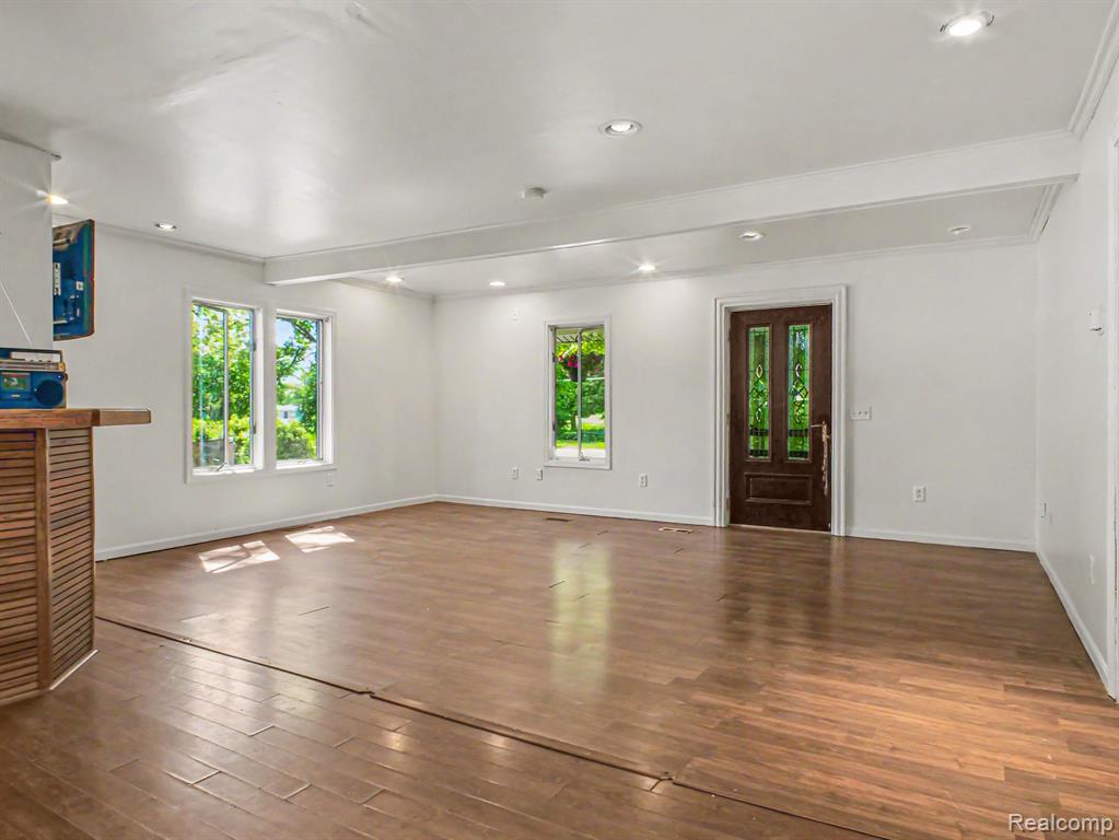 5272 W Frances Road, Clio, MI 48420 — Photo 5