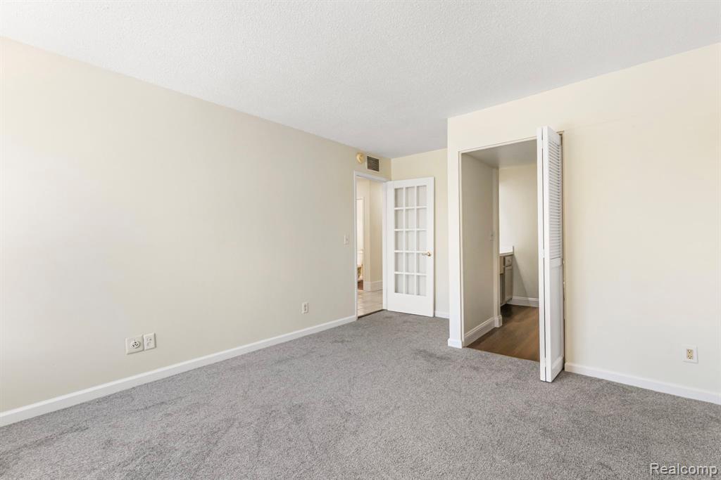 1680 Cliffs Landing, 302E, Ypsilanti, MI 48198 — Photo 30