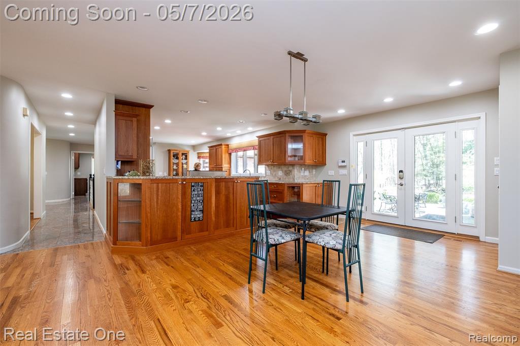 785 Old Milford Farms, Milford, MI 48381 — Photo 15