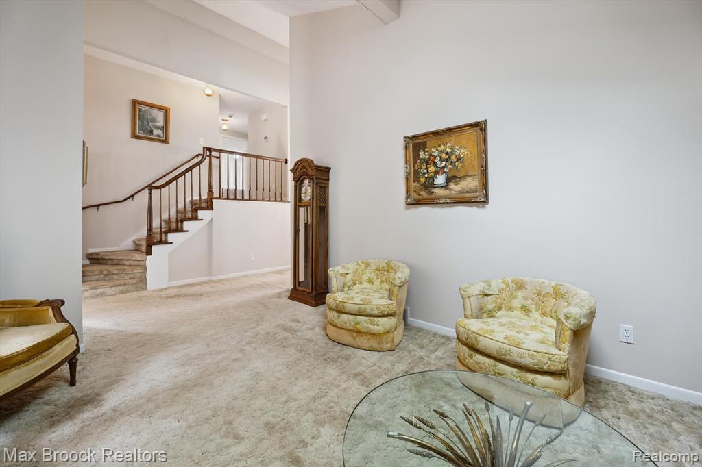 6026 Venice Drive, Commerce Twp, MI 48382 — Photo 11