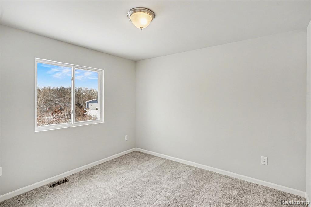 309 Samantha Way, Davisburg, MI 48350 — Photo 13
