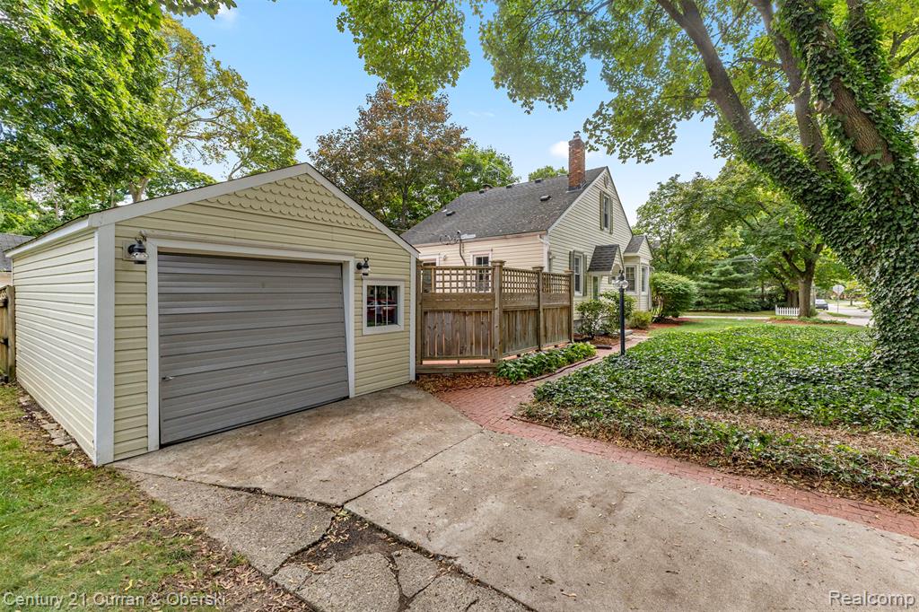 594 Hartsough Street, Plymouth, MI 48170 — Photo 44
