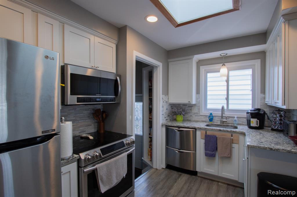 27825 Garfield Street, Roseville, MI 48066 — Photo 8