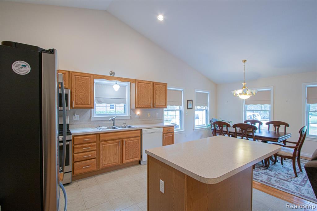 5112 BRYSON Lane, East China, MI — Photo 7