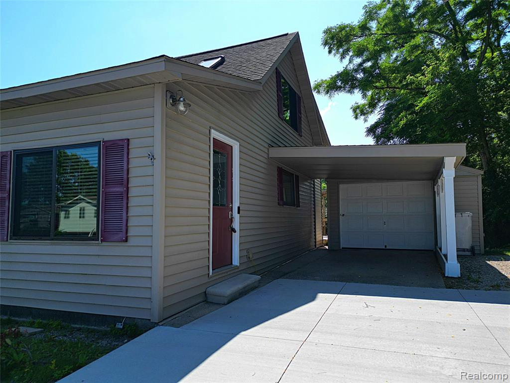 412 E Shore Drive, Whitmore Lake, MI 48189 — Photo 8