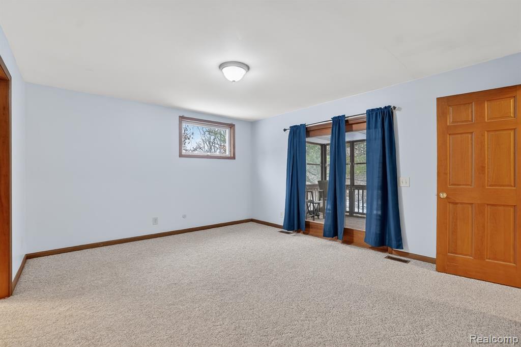 5099 Shields Road, Holly, MI 48442 — Photo 23