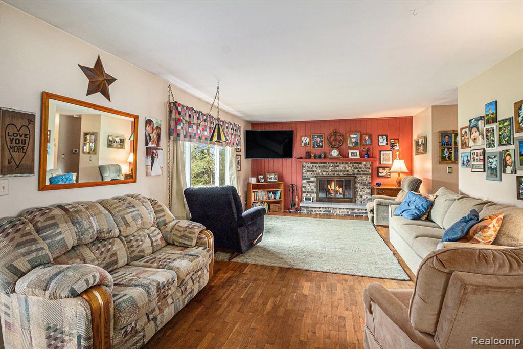 6181 LOBDELL Road, Linden, MI 48451 — Photo 14
