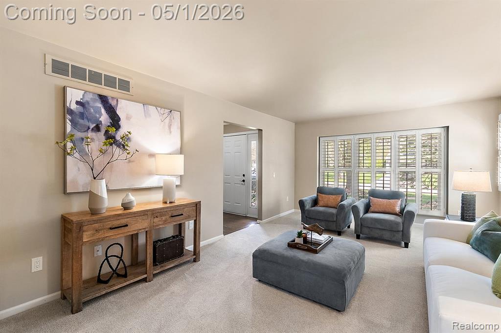 7280 Willow Oak Drive, West Bloomfield, MI 48324 — Photo 8