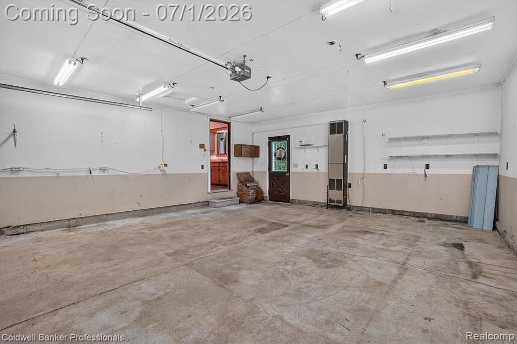5410 Mancelona Drive, Grand Blanc, MI 48439 — Photo 31