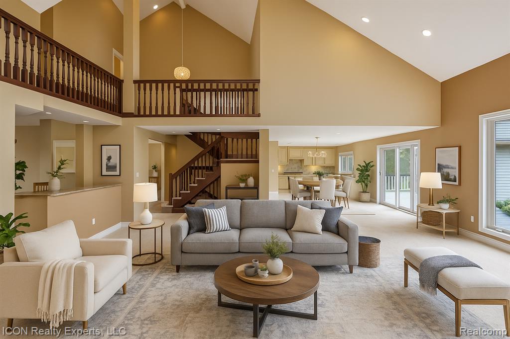 5215 DEER RUN Circle, Orchard Lake Village, MI 48323 — Photo 8