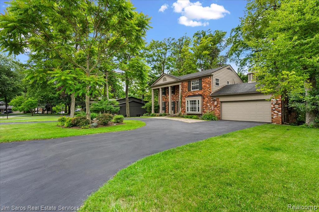 32807 Red Oaks Trail, Beverly Hills, MI 48025 — Photo 3