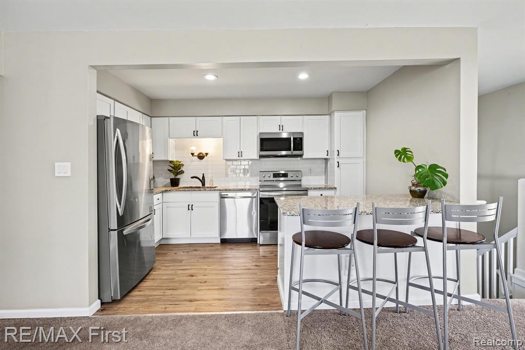 38103 Jefferson Avenue, Harrison Township, MI — Photo 4