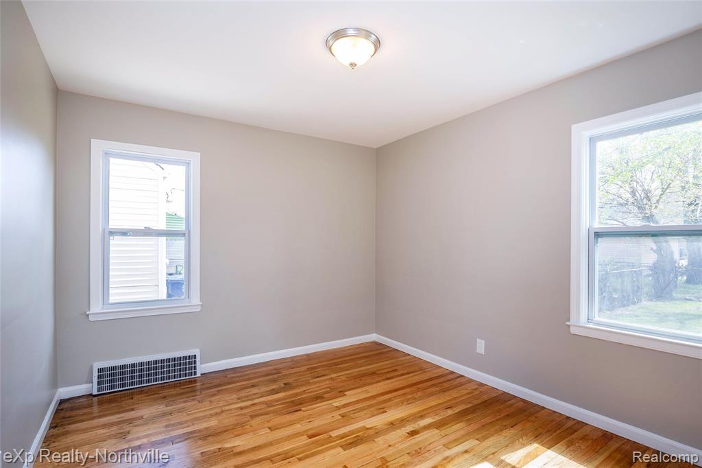 423 Campbell Street, River Rouge, MI 48218 — Photo 16