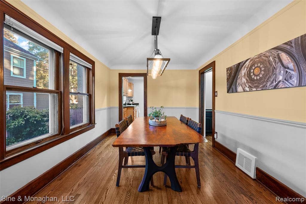 517 Forest Avenue N, Royal Oak, MI 48067 — Photo 11