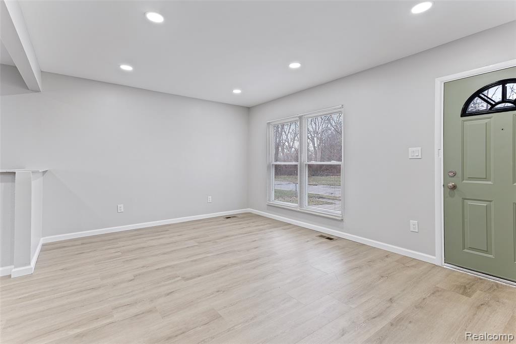3579 Ash Street, Inkster, MI 48141 — Photo 4
