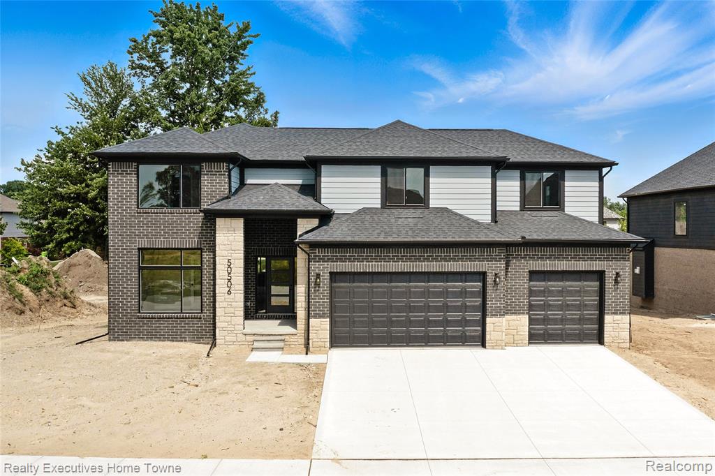 50733 MISTWOOD Drive, Macomb, MI 48042