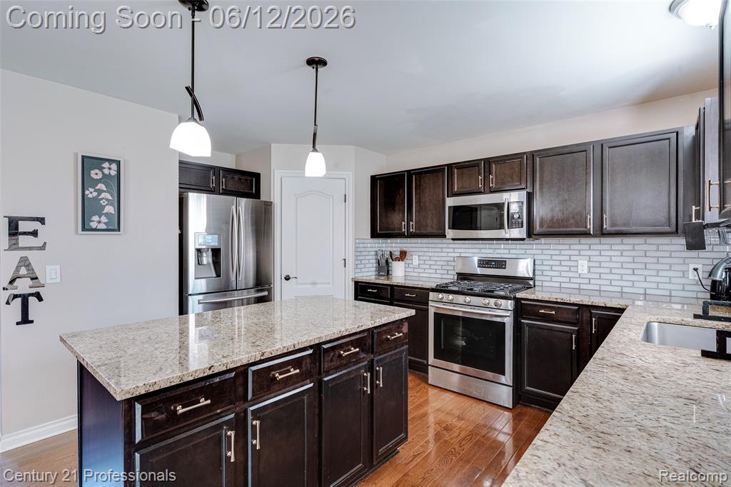 28323 Oakmonte Circle, New Hudson, MI 48165 — Photo 27