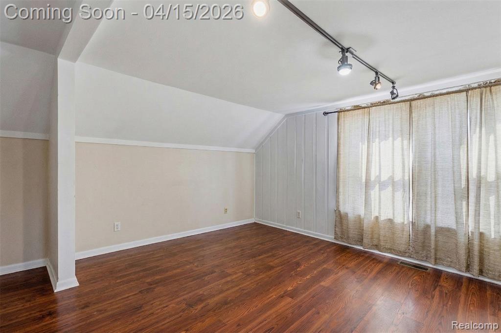 11429 E 8 Mile Road, Warren, MI 48089 — Photo 8