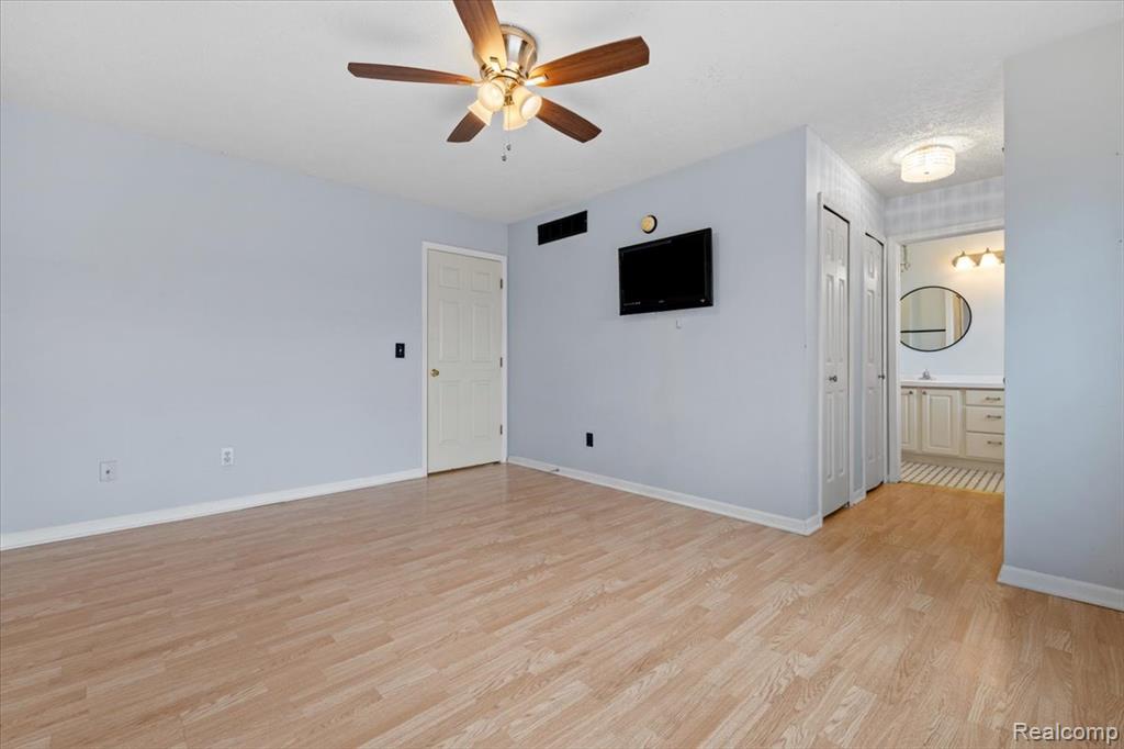 112 Turtle Trace, Pinckney, MI 48169 — Photo 19