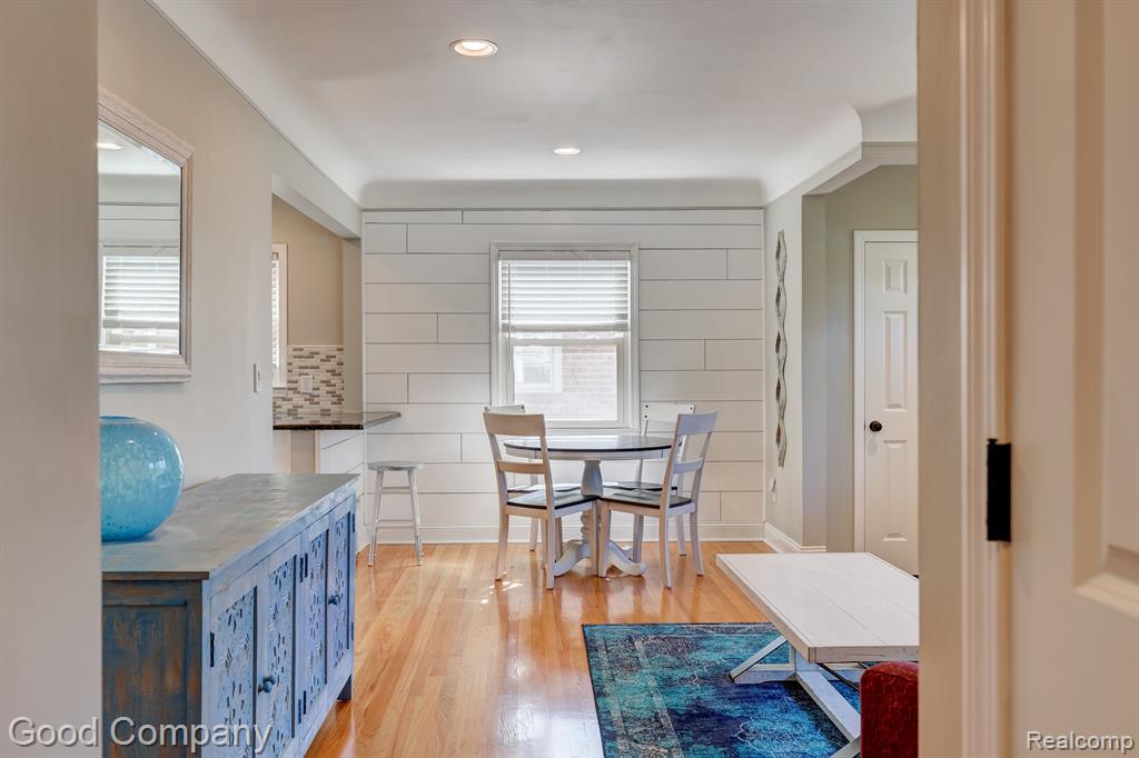 703 E BLOOMFIELD Avenue, Royal Oak, MI 48073 — Photo 7