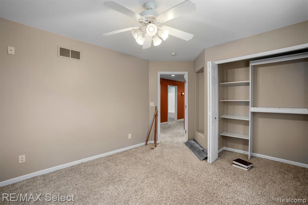 4196 LARK Lane, Flint, MI 48506 — Photo 20