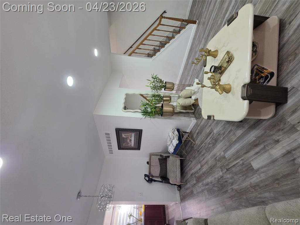2898 Roundtree Drive, Troy, MI 48083 — Photo 14