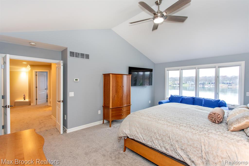 7080 Colony Drive, West Bloomfield, MI 48323 — Photo 41