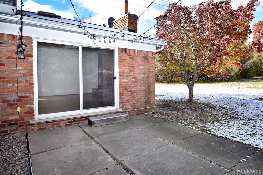 684 Wilshire Drive, Bloomfield Hills, MI 48302 — Photo 33