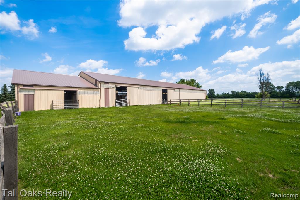 79330 Capac Road, Armada, MI — Photo 17