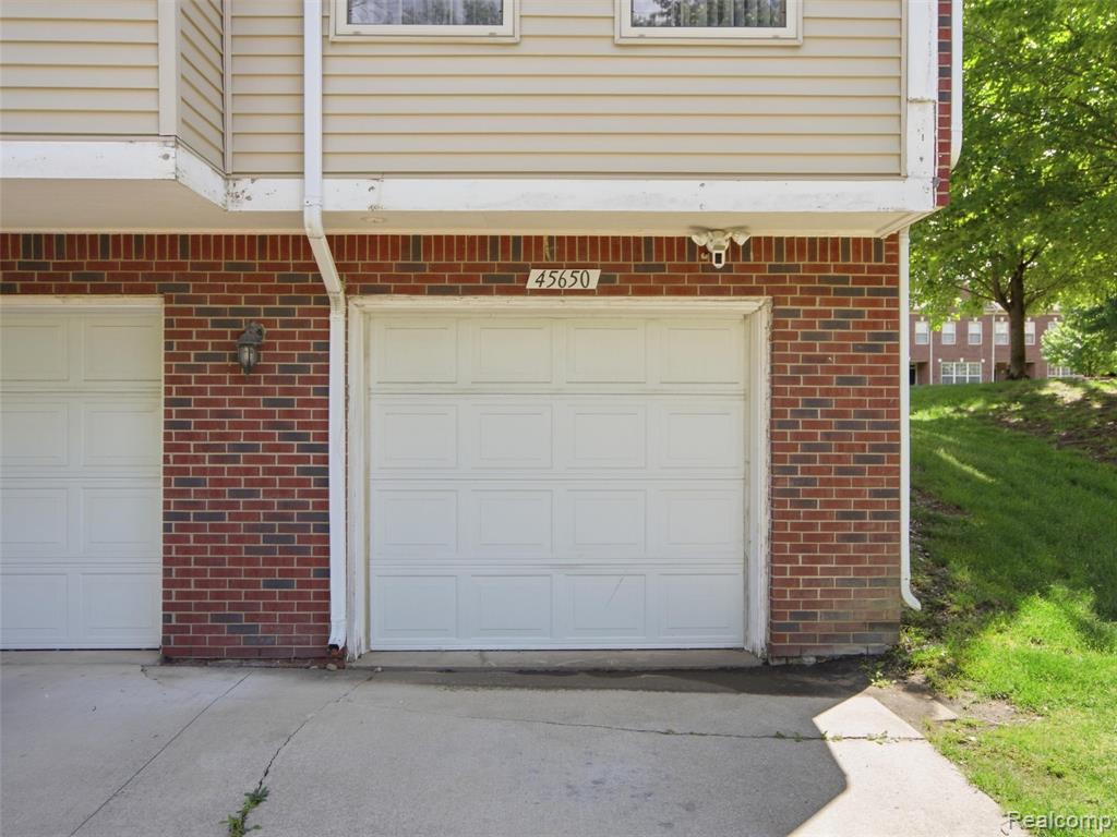 45650 Kennedy Avenue, Shelby Twp, MI 48315 — Photo 35