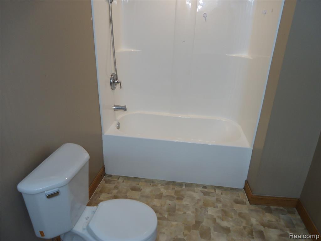 2933 Ashley Drive, Adrian, MI 49221 — Photo 9