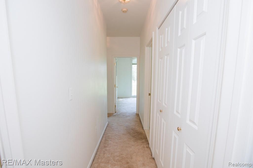 27178 John Drive, New Boston, MI 48164 — Photo 33