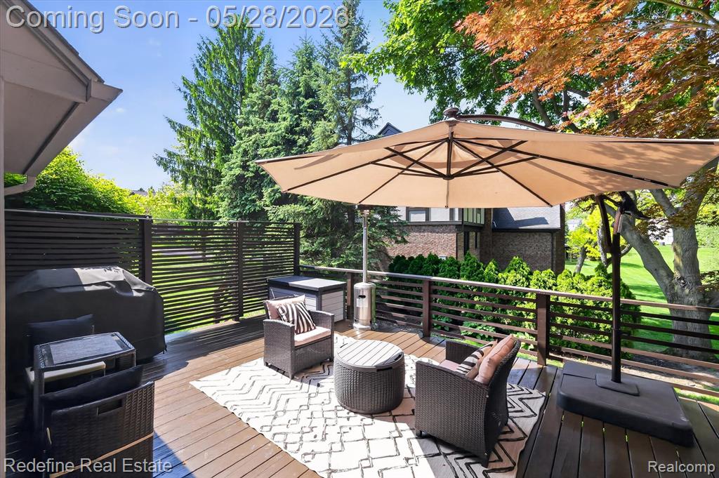 4296 Barcroft Way, West Bloomfield, MI 48323 — Photo 46