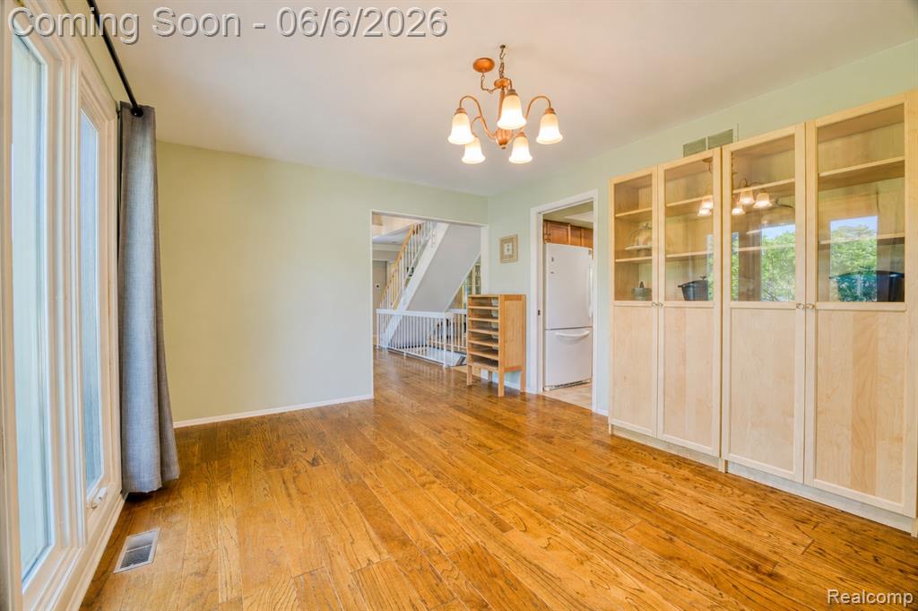 36275 Congress Road, Farmington, MI 48335 — Photo 12