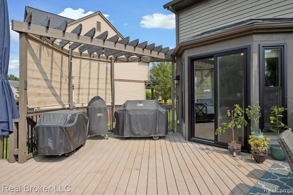 8567 Hummingbird, Commerce Twp, MI 48382 — Photo 53