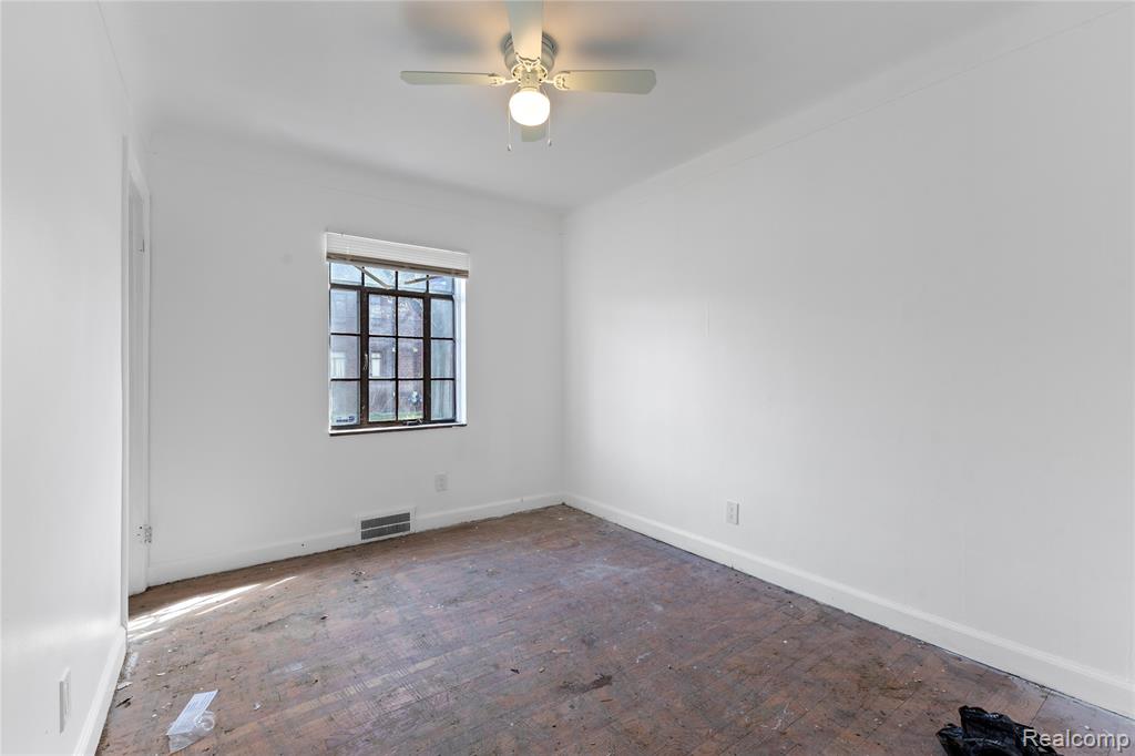 4002 W Buena Vista Street, Detroit, MI 48238 — Photo 14