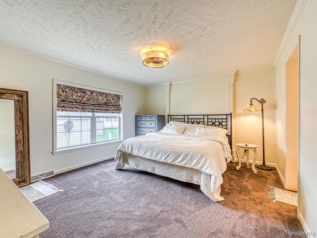 29703 Vinewood Lane, Gibraltar, MI — Photo 16