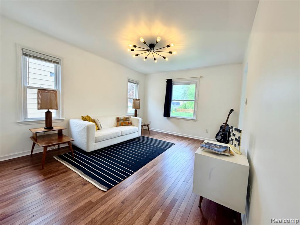 640 Wordsworth Street, Ferndale, MI 48220 — Photo 4
