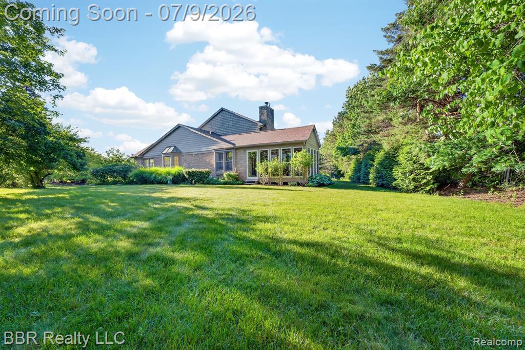 45411 Halston Court, Novi, MI — Photo 38