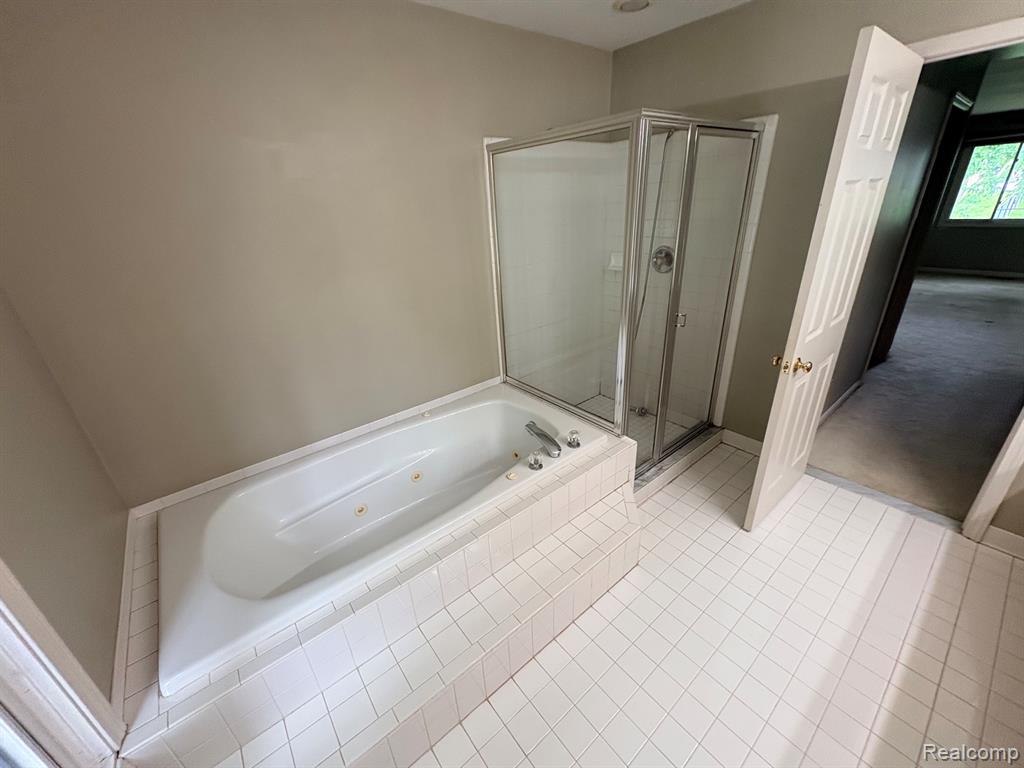 43336 Herring Drive, Clinton Twp, MI 48038 — Photo 7