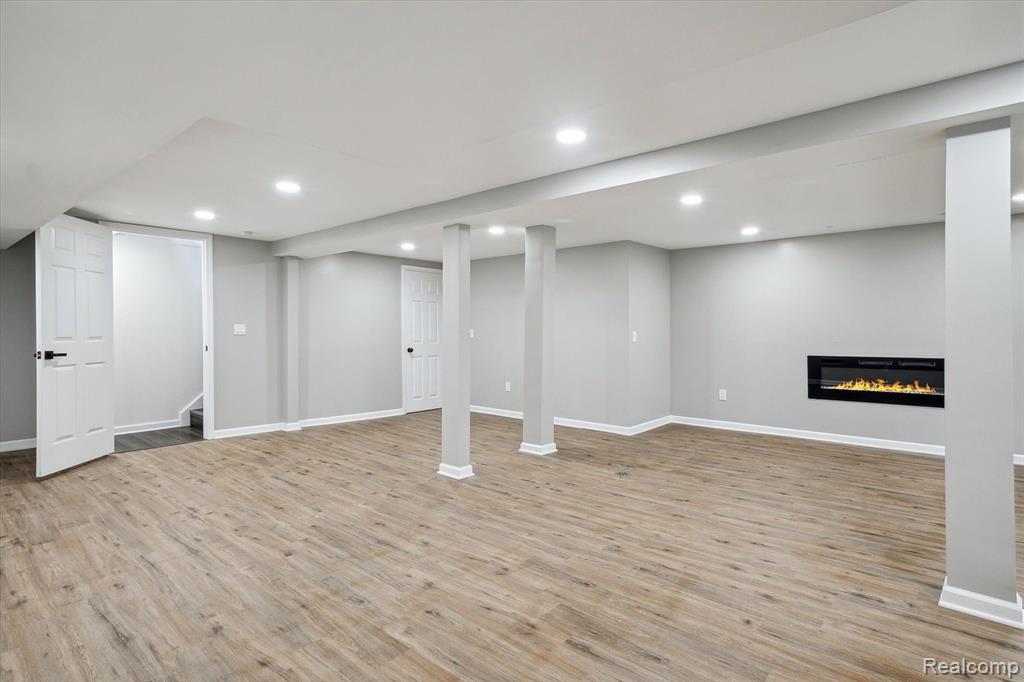 44259 N UMBERLAND Circle, Canton, MI 48187 — Photo 29