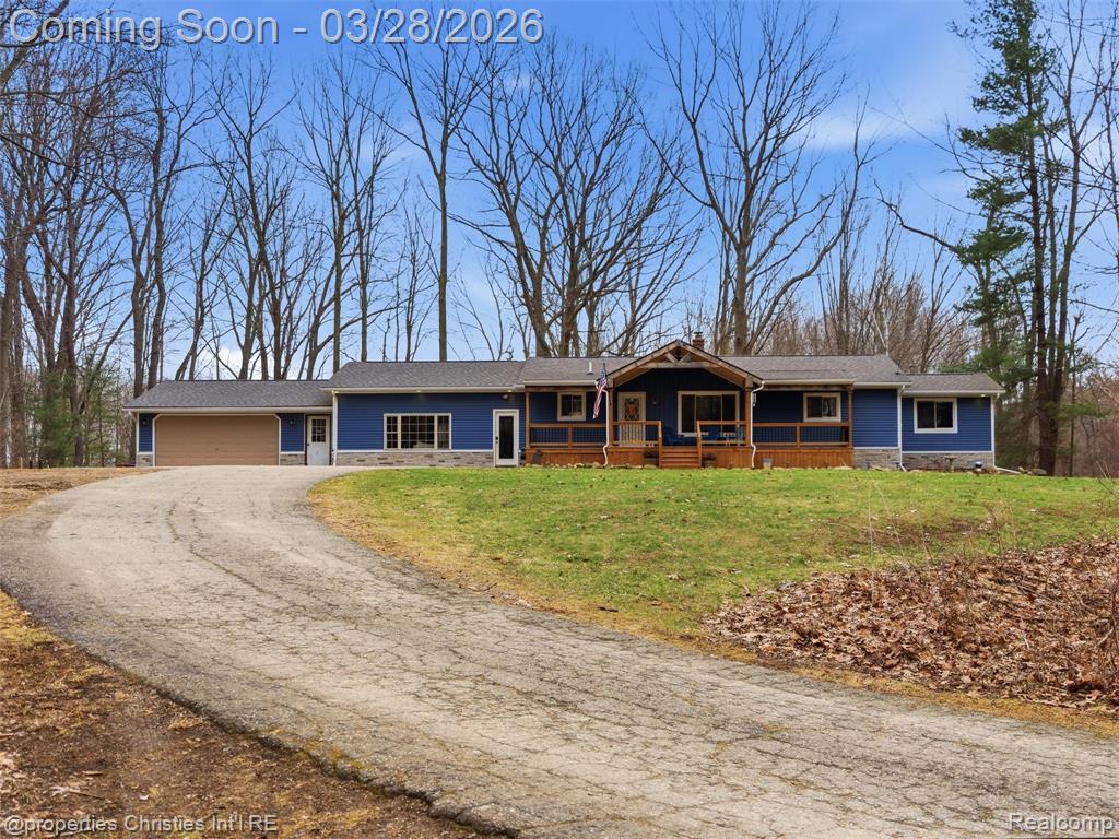 4050 Five Lakes Road, North Branch, MI 48461 — Photo 2
