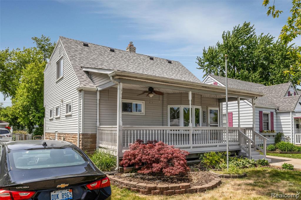 24921 Lexington Avenue, Eastpointe, MI 48021 — Photo 28